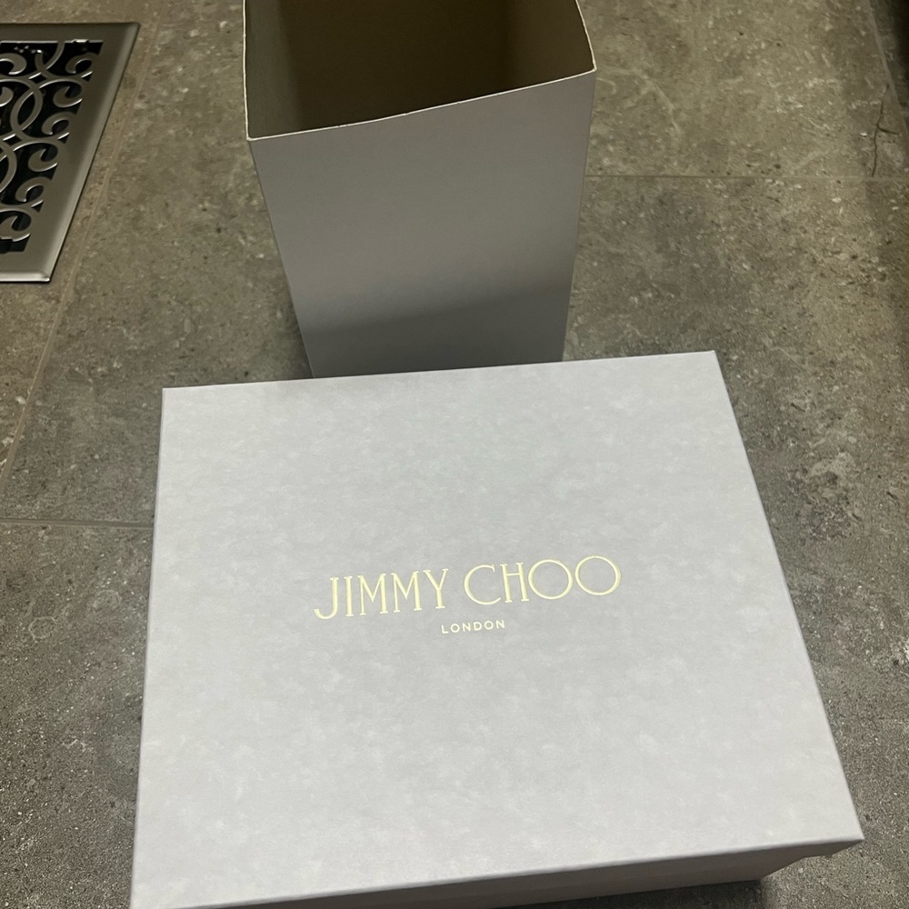 Jimmy choo empty box